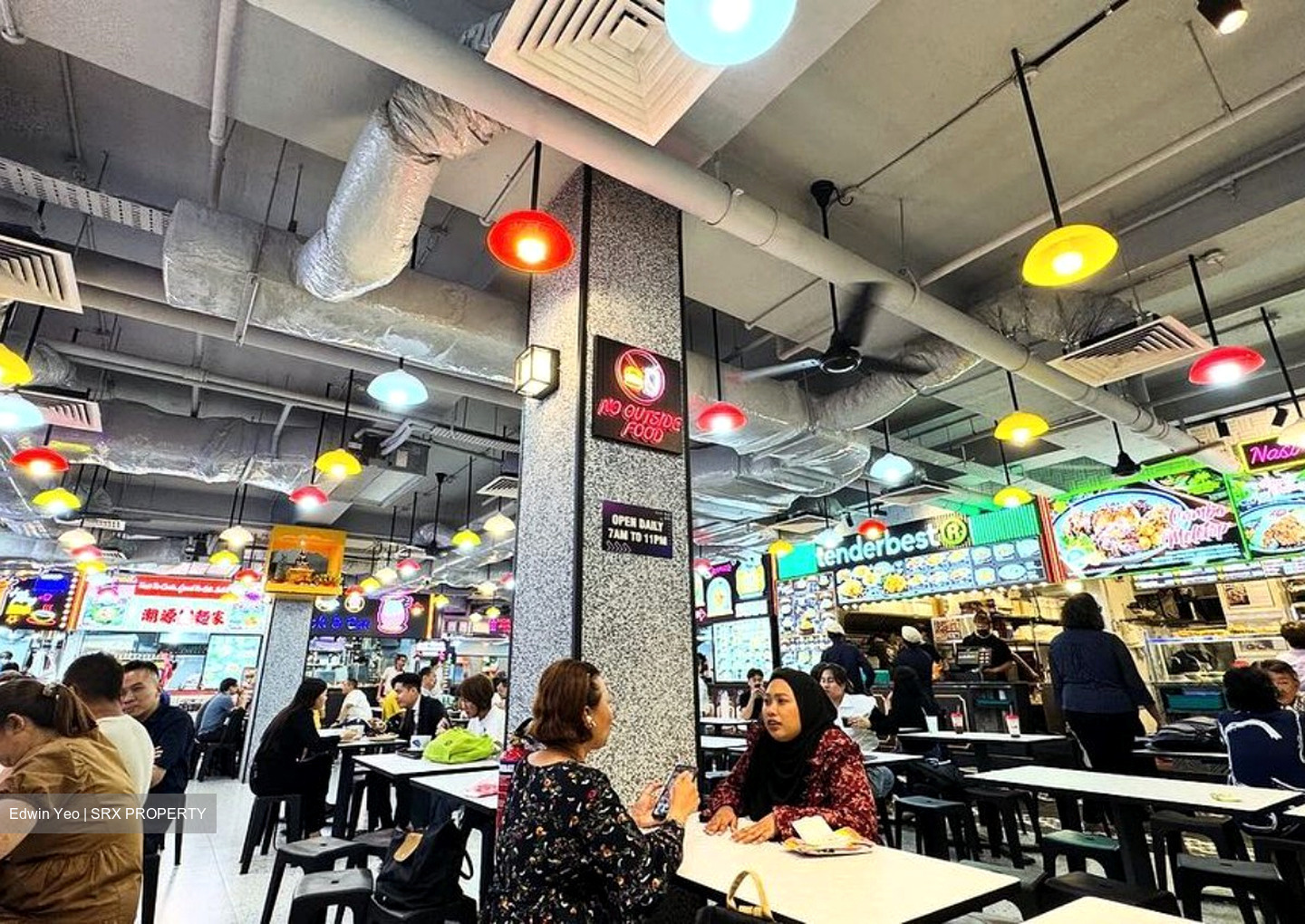 Lucky Plaza (D9), Retail #536663791